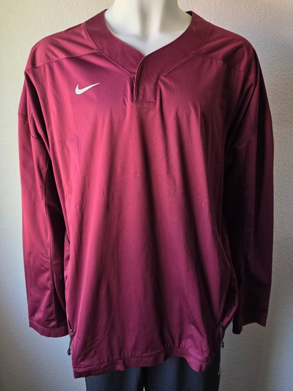 Nike Mens Maroon Windbreaker